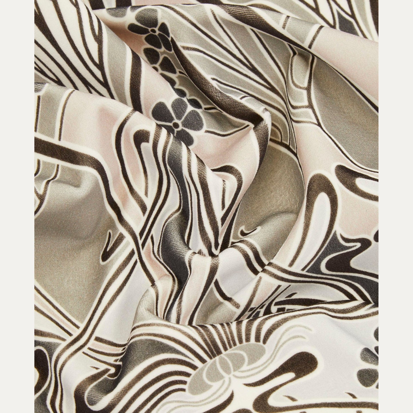 Kangas Ianthe Bloom Multi Velvet