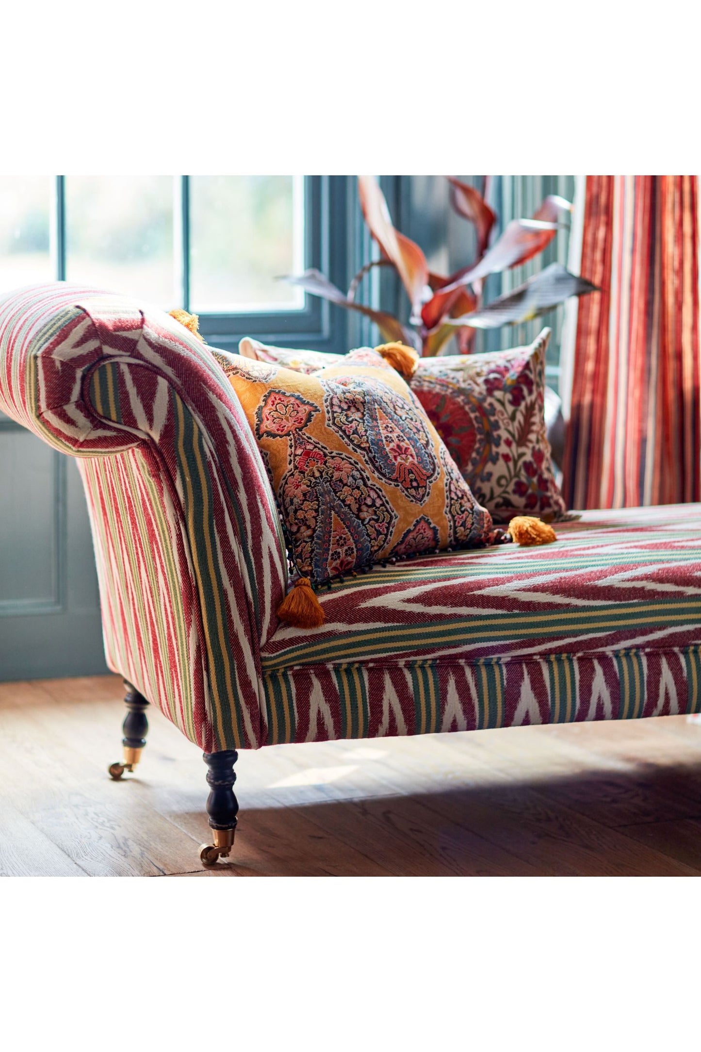 Kangas Bakhmal Ikat