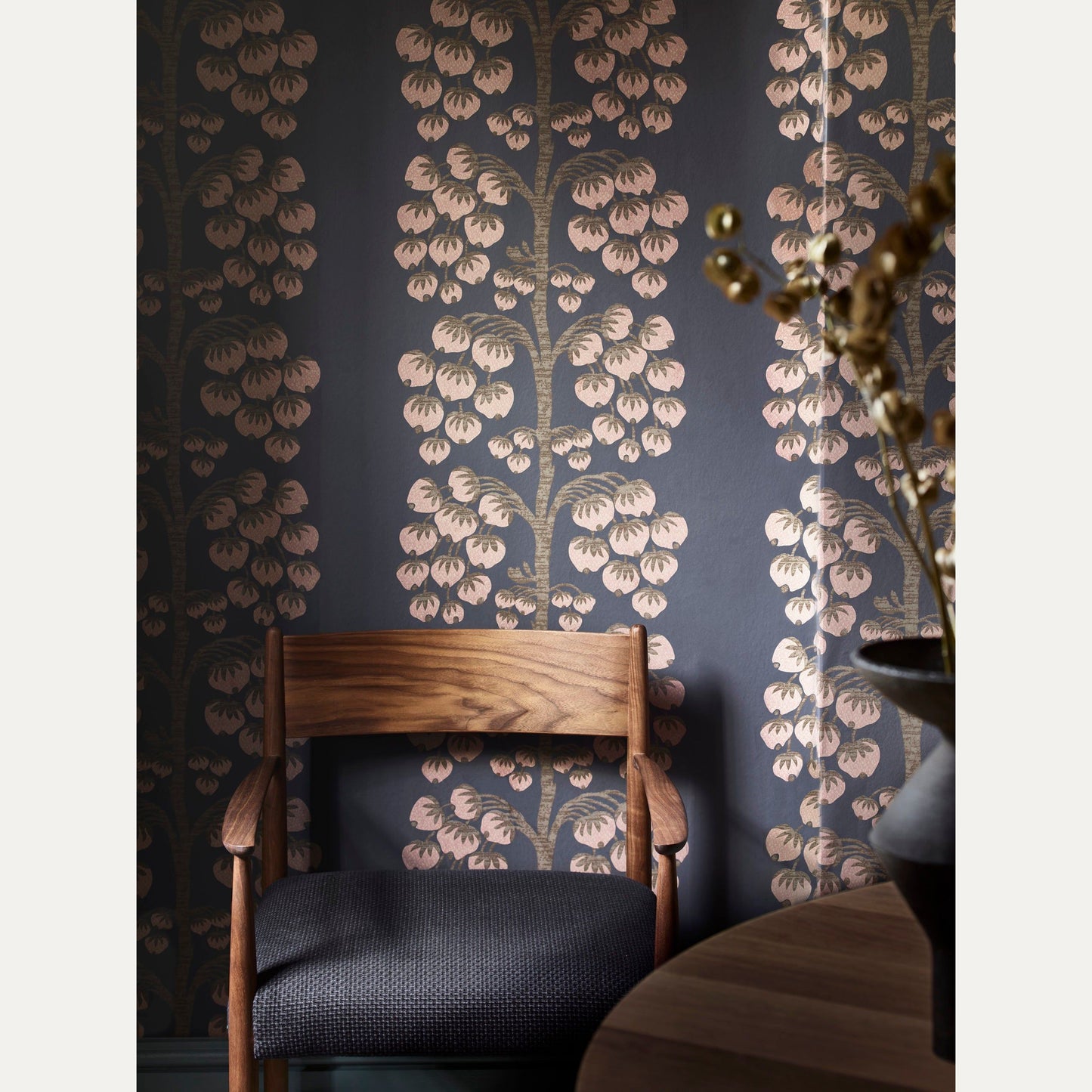 Tapetti Berry Tree