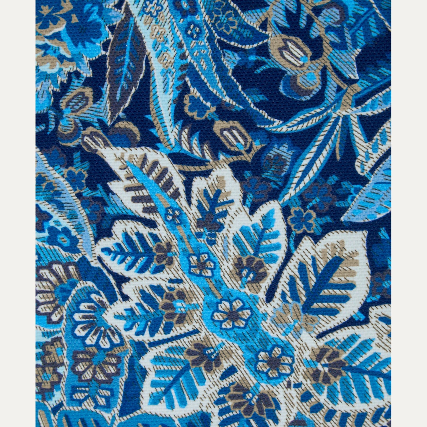 Kangas Persian Voyage Majorelle (outdoor)