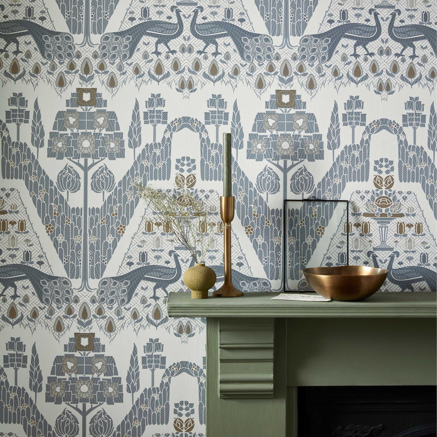 Tapetti Peacock Topiary