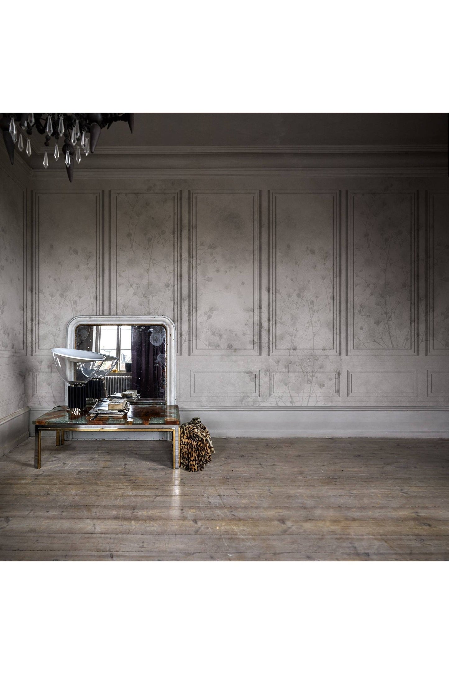 Tapetti Paris, Pearl