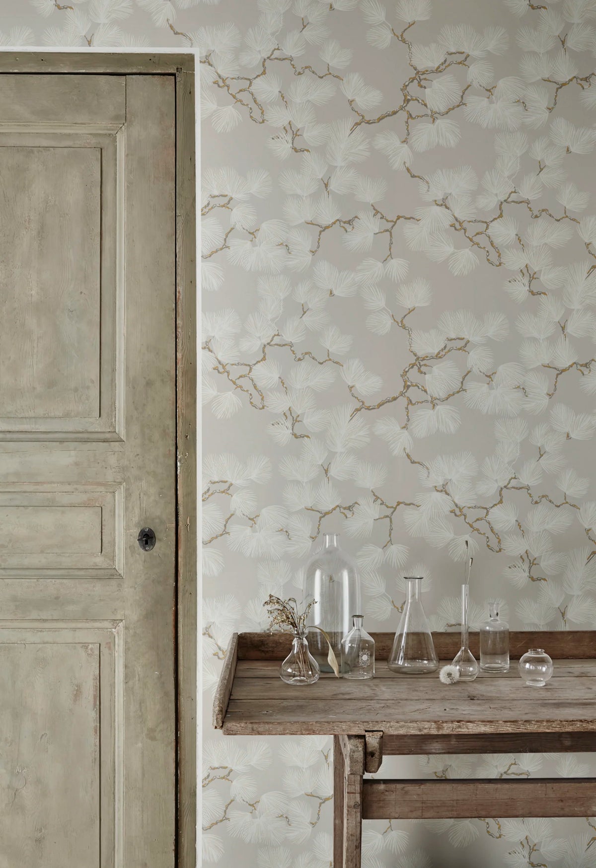 Tapetti Pine, Gray