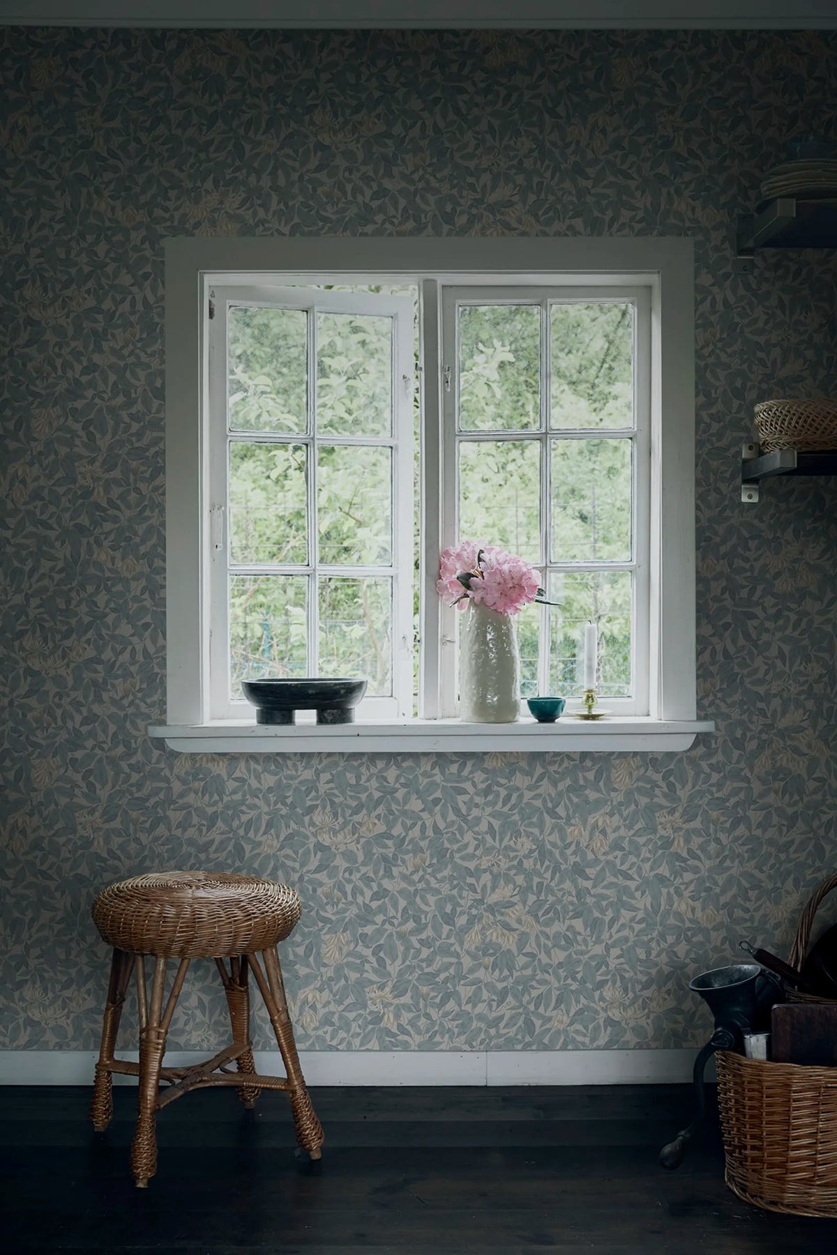 Tapetti Linnea, Misty Blue