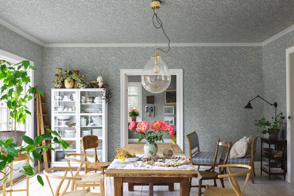 Tapetti Linnea, Misty Blue