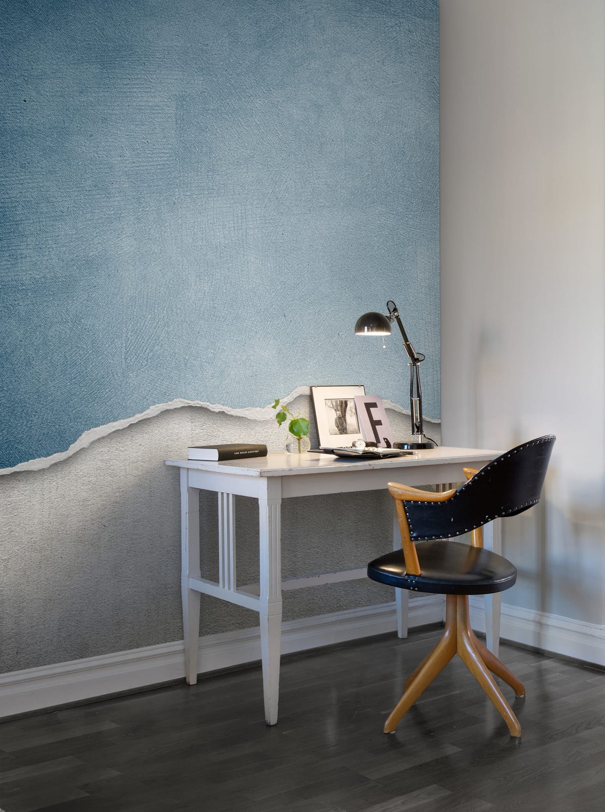 Tapetti Worn Wall