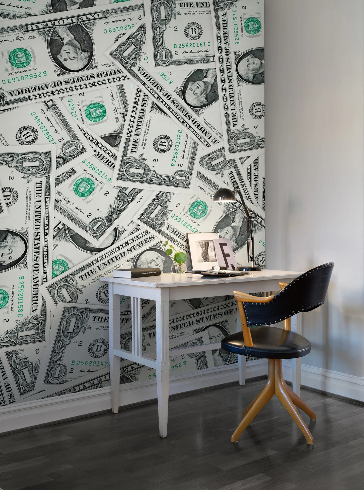 Tapetti One Dollar