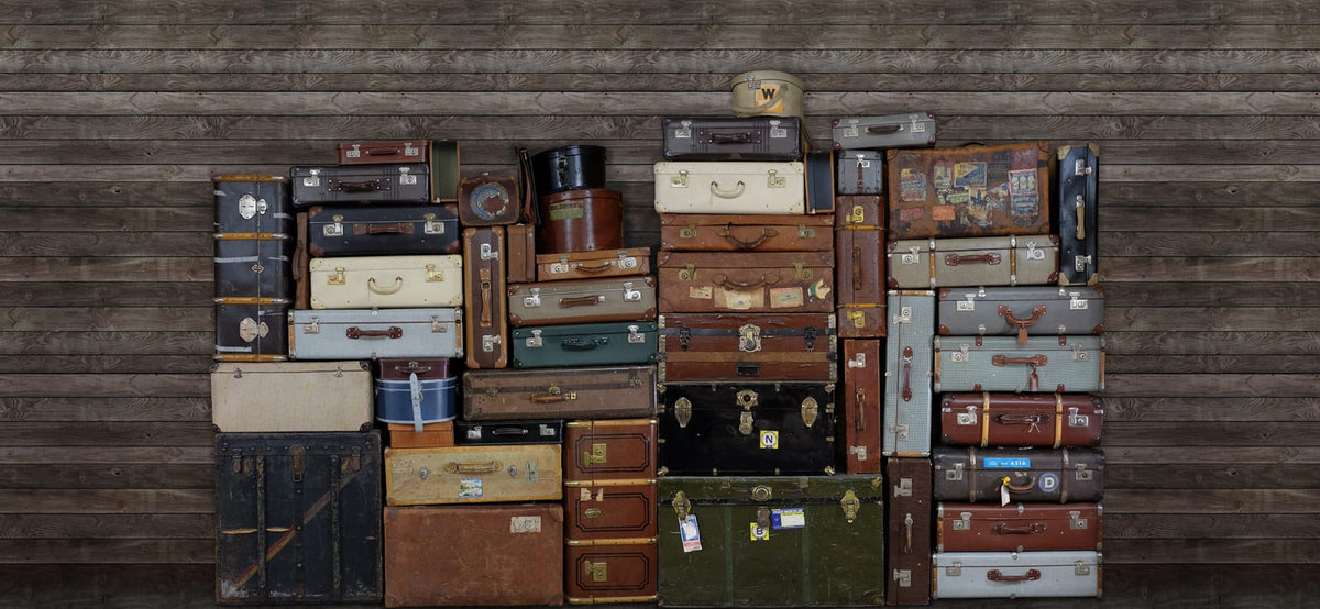 Tapetti Stacked Suitcases