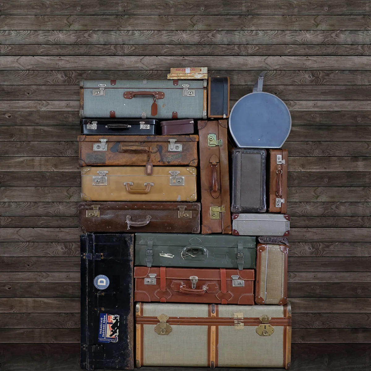 Tapetti Stacked Suitcases, Pile