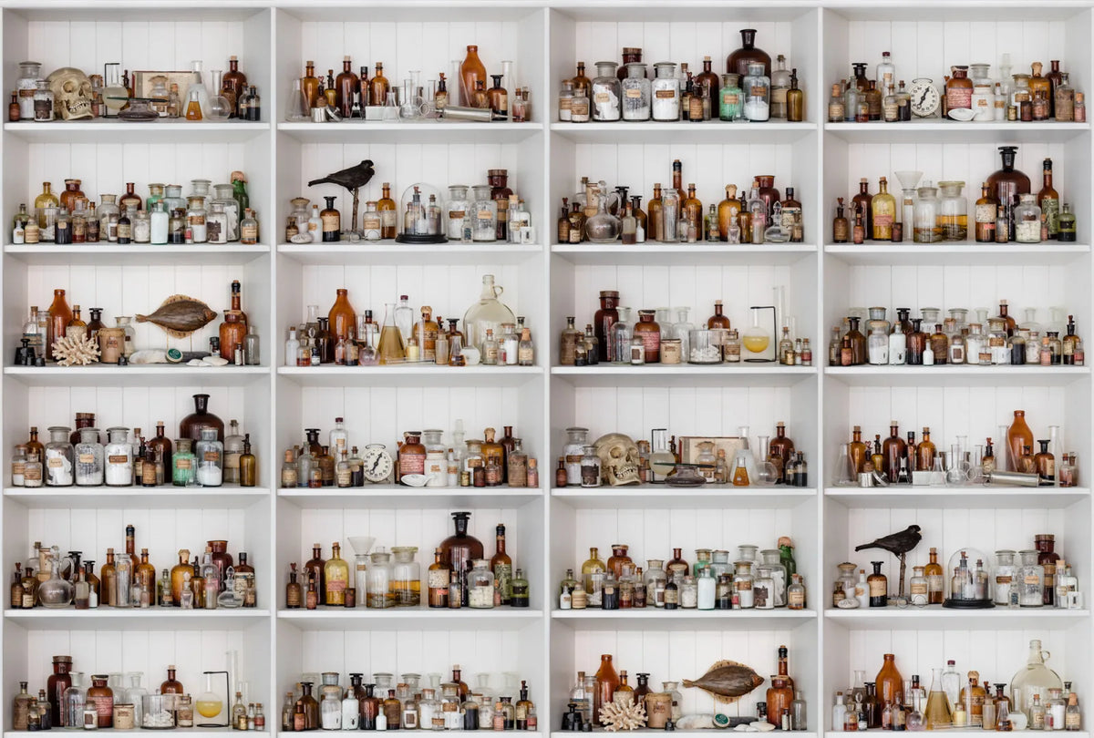 Tapetti Cabinet of Curios