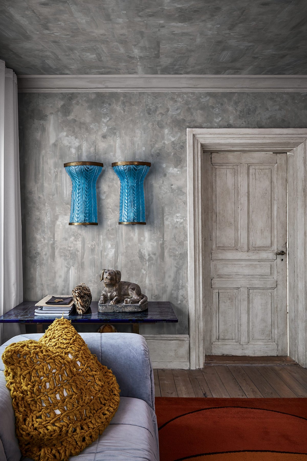Tapetti Deva, Pearl