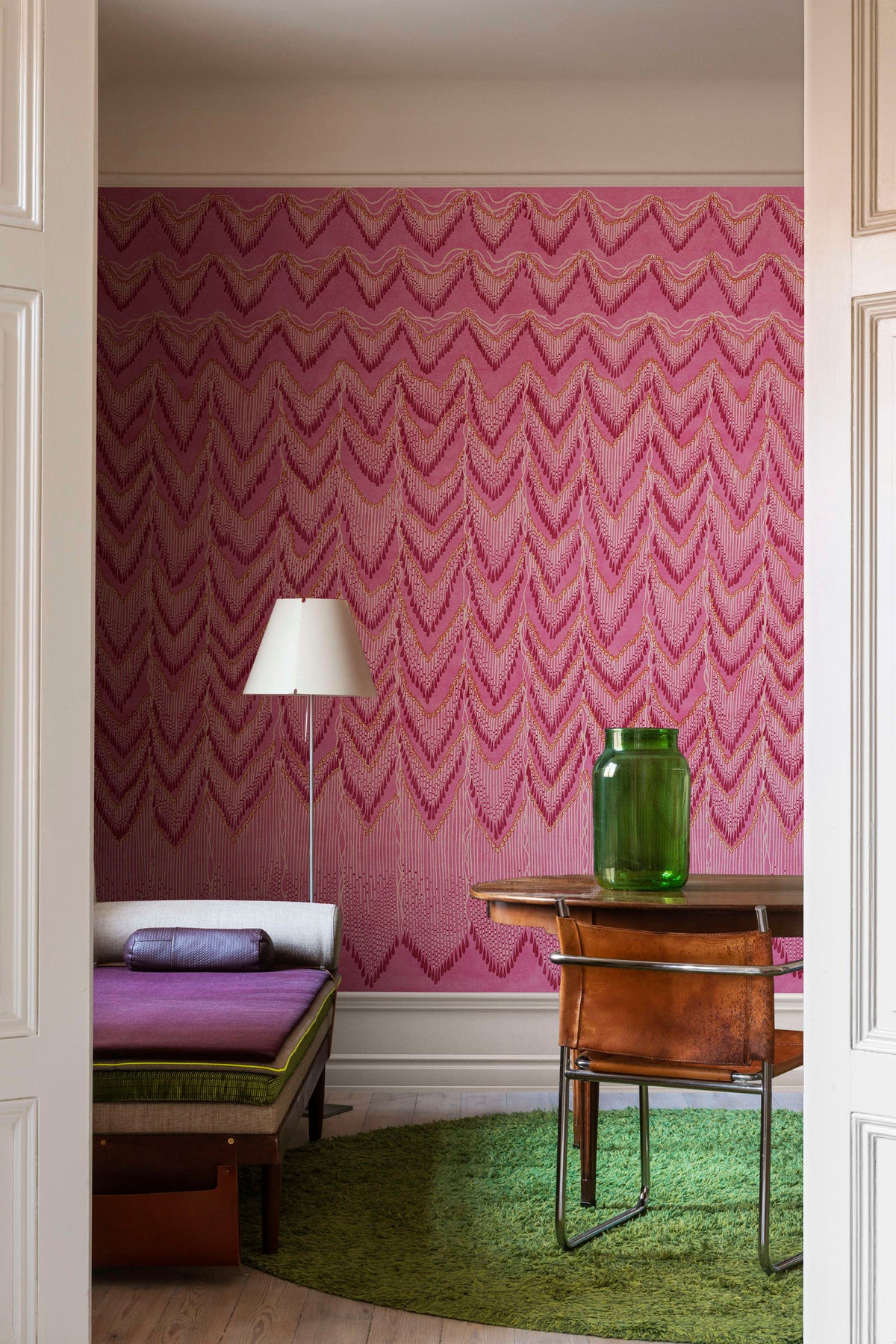 Tapetti Fringed Follies, Hot Pink