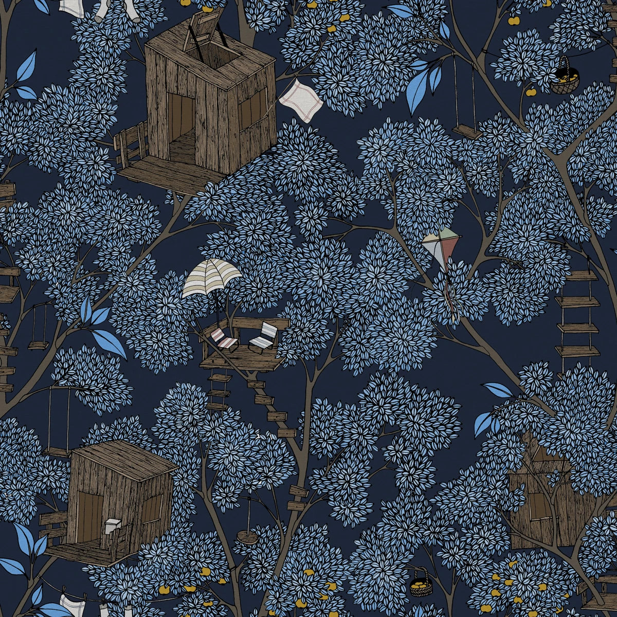 Tapetti Treehouse, Night