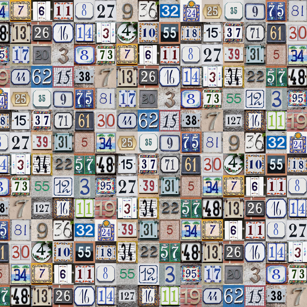 Tapetti Tiny House Numbers Colorful