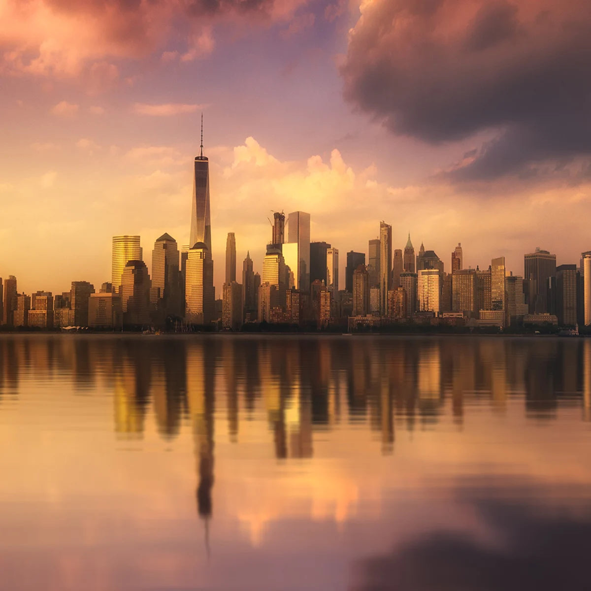 Tapetti Sunset Skyline