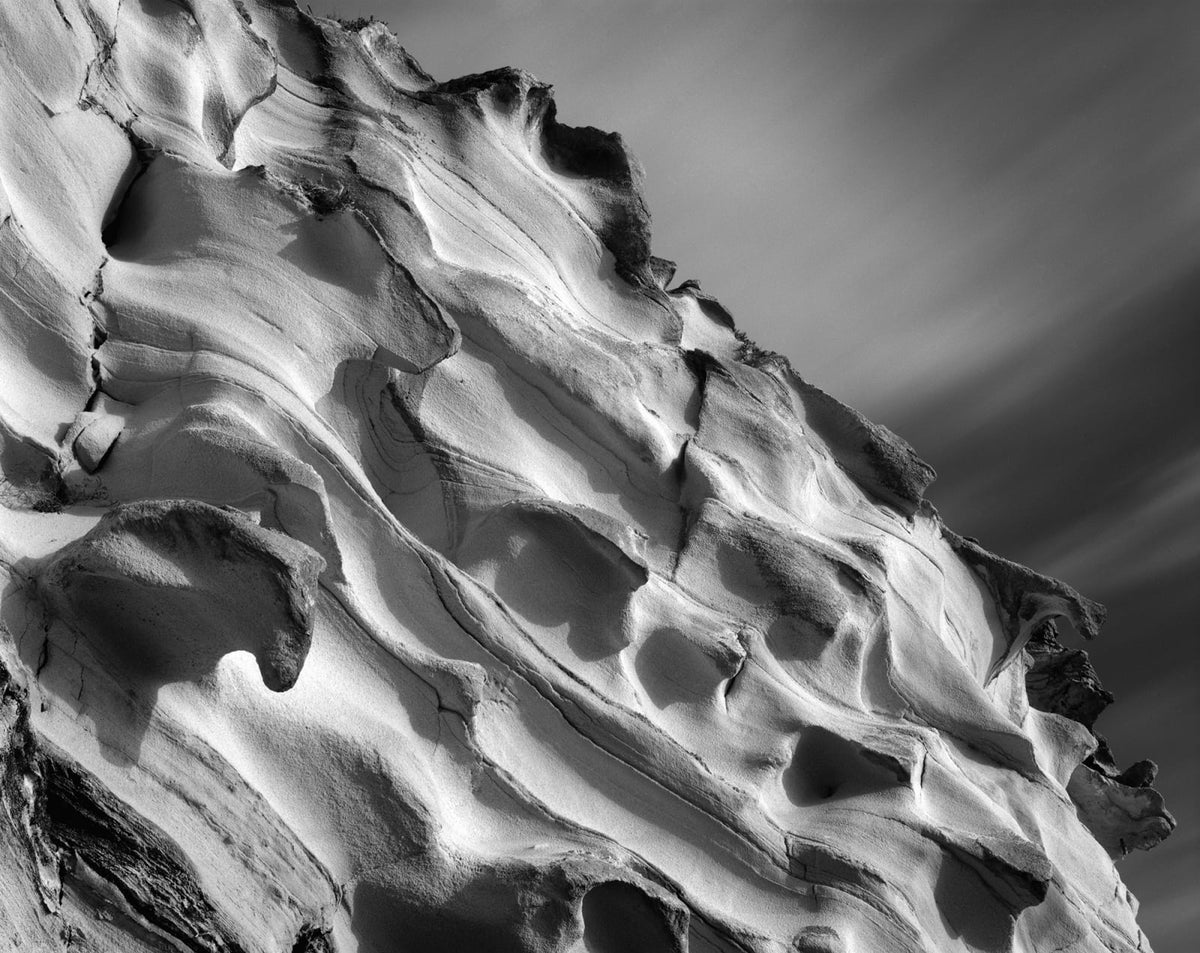 Tapetti Sandstone Cliffs
