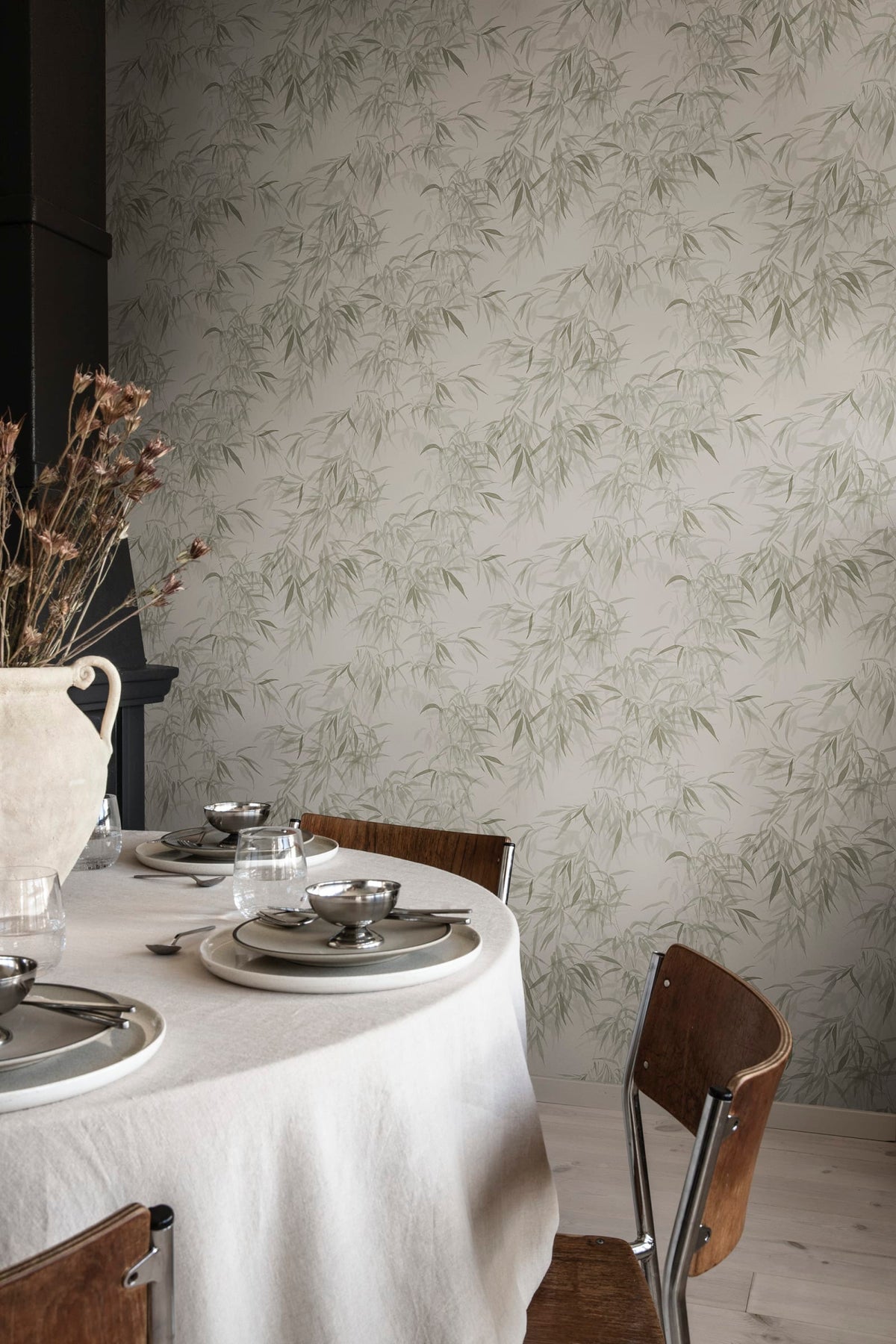 Tapetti Jon, Olive Green