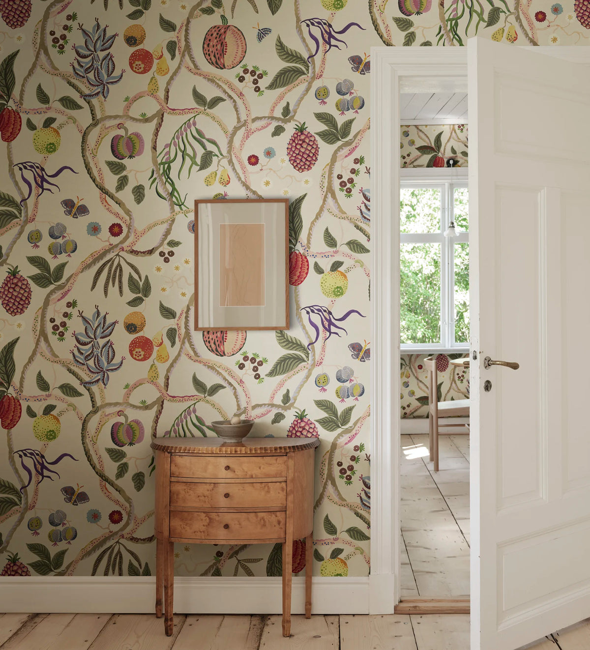 Tapetti Tree of Life Mural, Multi