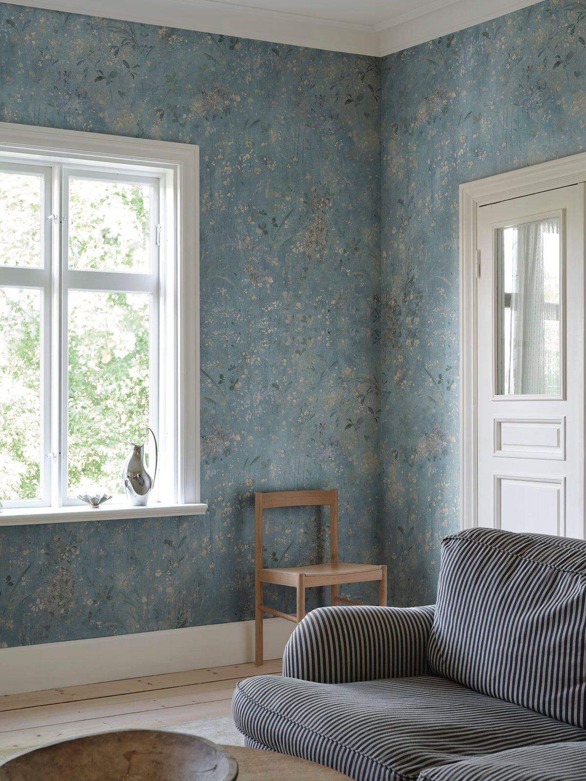 Tapetti Juni, Light Blue