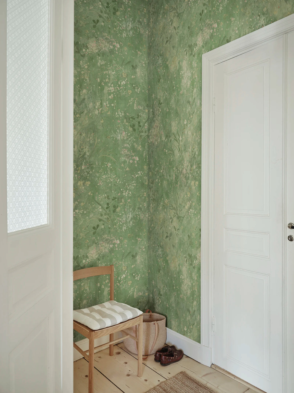 Tapetti Juni, Green