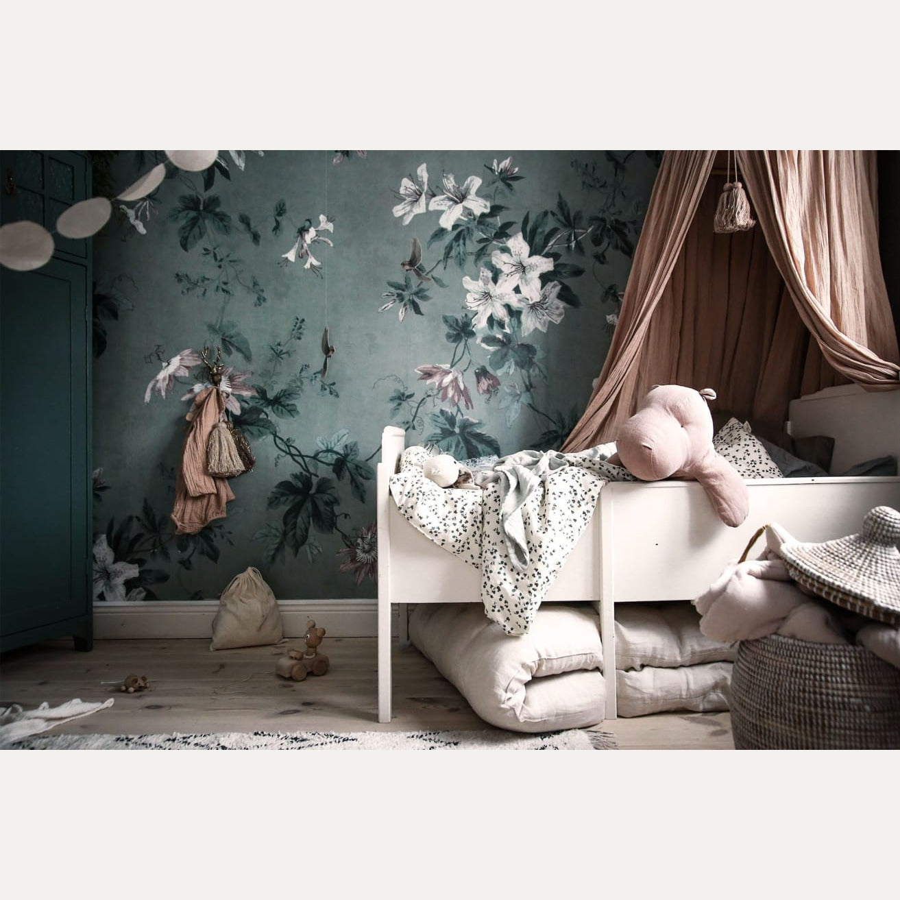 Kuvatapetti Faded Passion