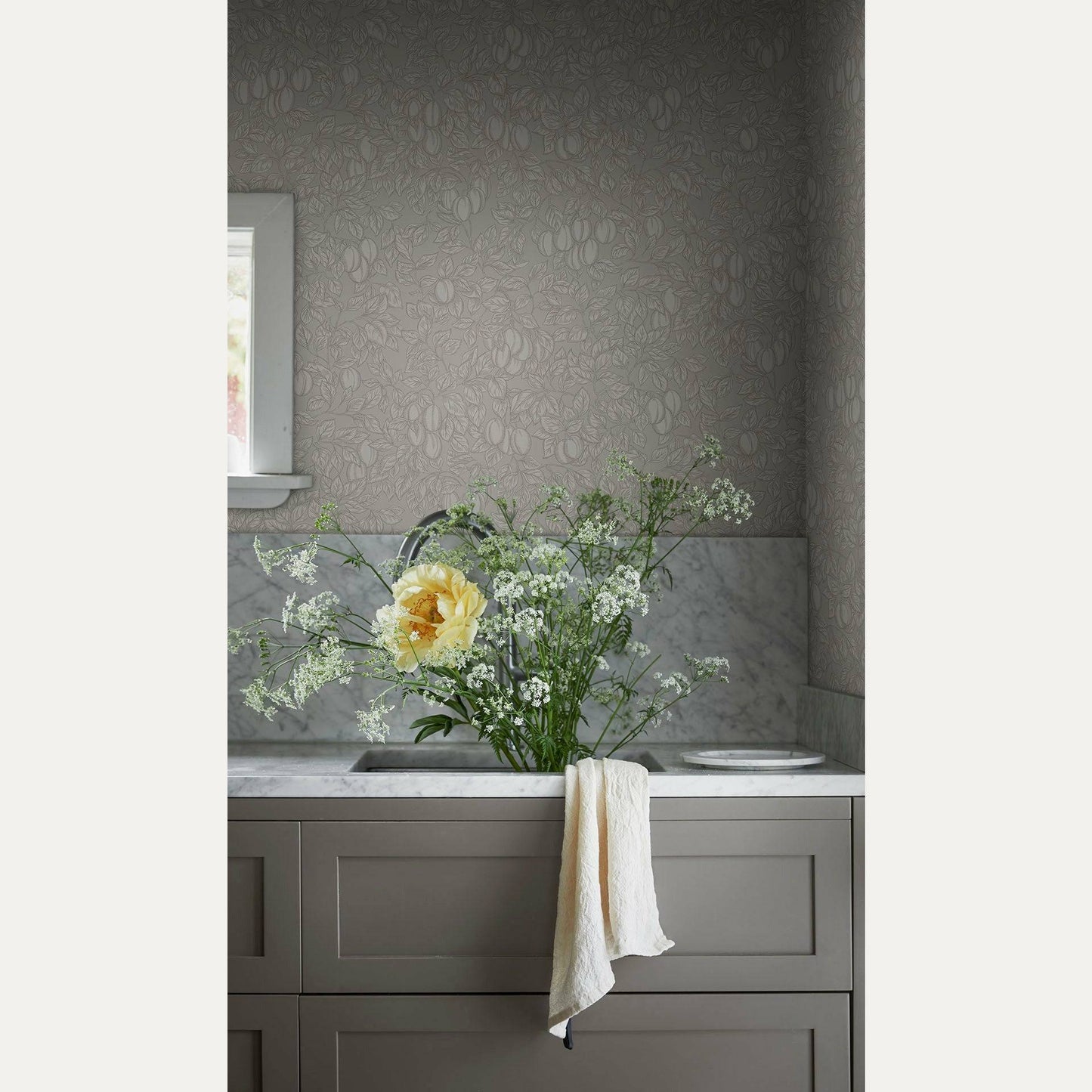 Tapetti Emrik (7553252425960)