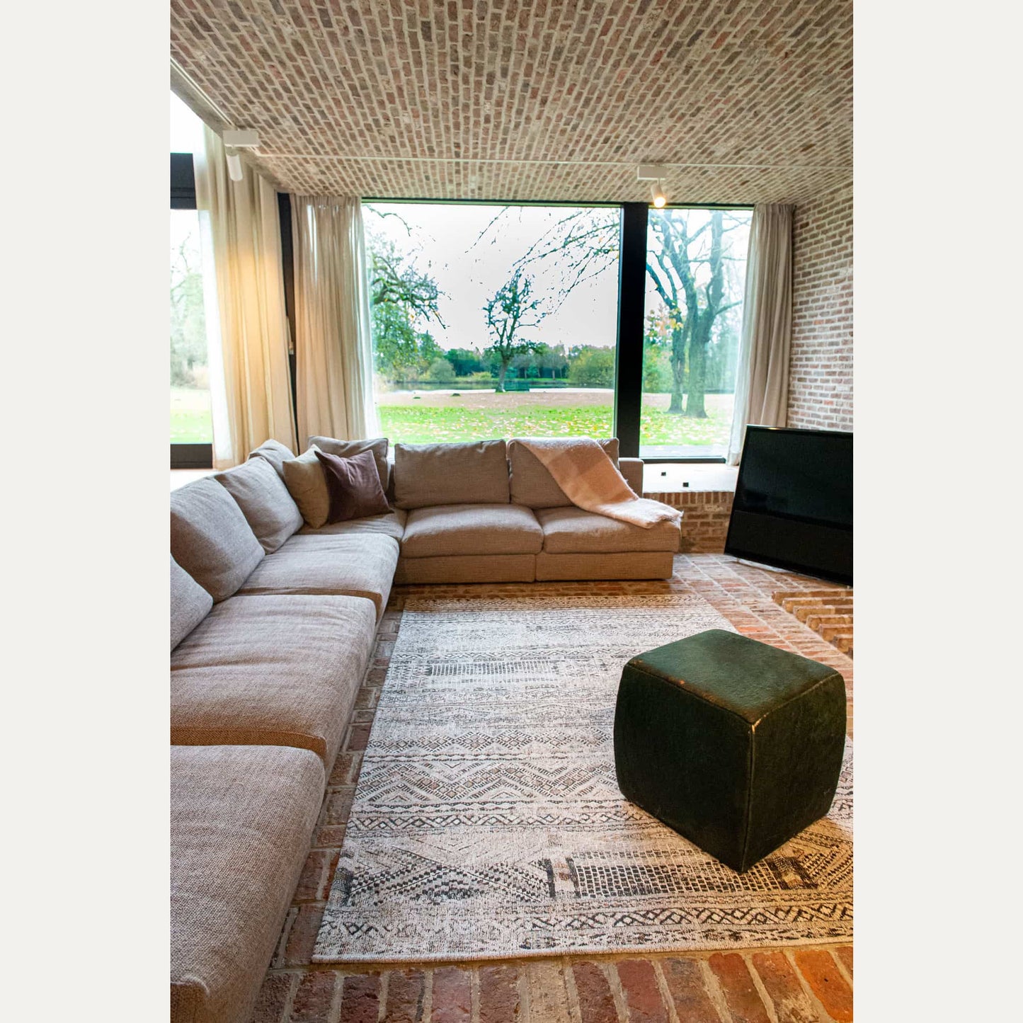 Matto Kilim